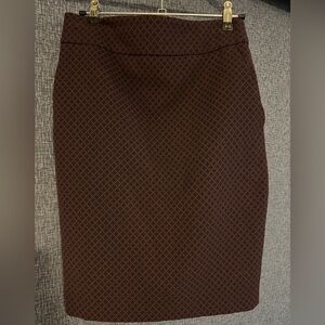 Express Maroon & Navy Pencil Skirt (Size 4, 21” length)